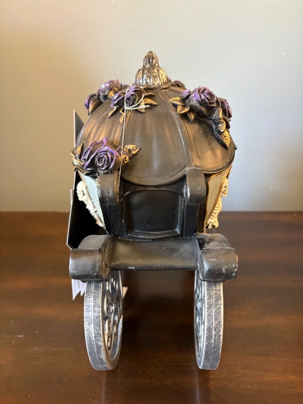 COOLEST HALLOWEEN DECOR 2026- CHRISTIAN SIRIANO LED SOUND HEARSE VIRAL